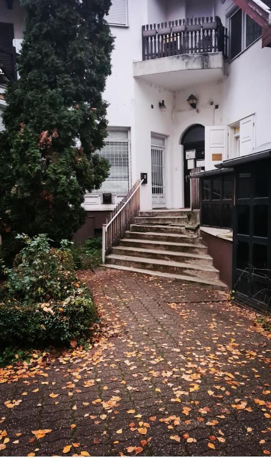 デブレツェンElit Apartmanアパートメント エクステリア 写真